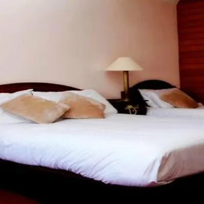 Westlodge & Leisure Centre Hotel Bantry